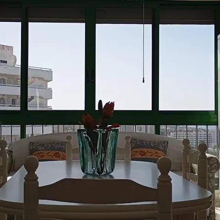 Your Terrace On The Ocean شقة *