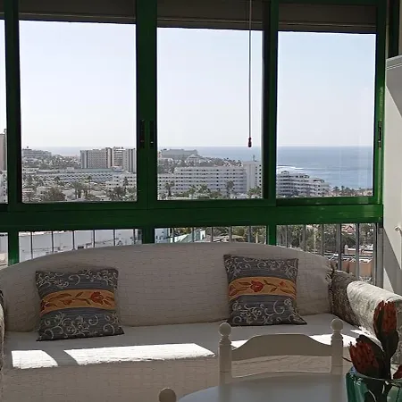 Your Terrace On The Ocean أذيخي